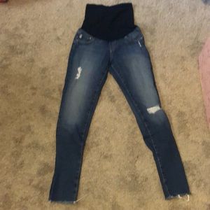 AG Maternity distressed jeans 28R